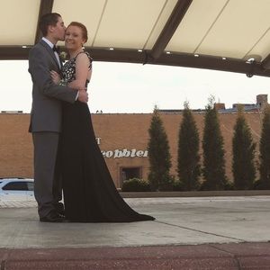 Black prom dress size 6/7